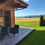 Falco Slovensky Raj Semesterbostad *